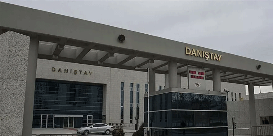 Danıştay'dan TSK'da başörtüsüne vize