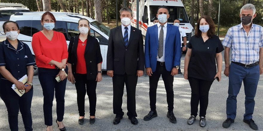 Üstel, Lapta Sağlık Merkezi’nde incelemede bulundu