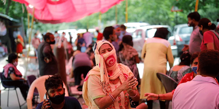 Hindistan'da Kovid-19 vaka sayısı 20 milyonu geçti