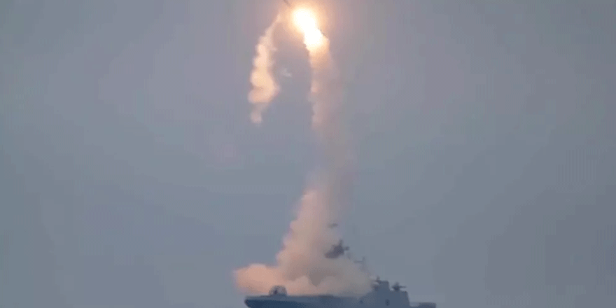 ‘Tsirkon füzesinin su yüzeyinden fırlatma testleri yaz sonuna kadar tamamlanacak’