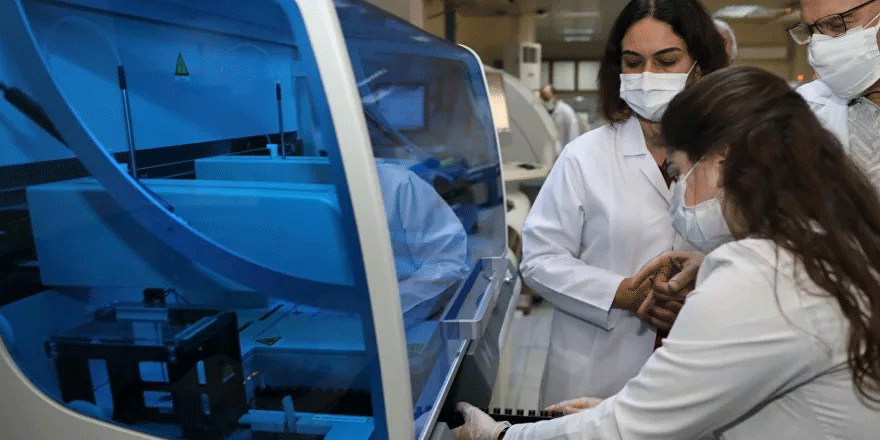 Adana'da araştırma: Çin aşısı yapılan sağlık çalışanlarında antikor oranı yüzde 98.2