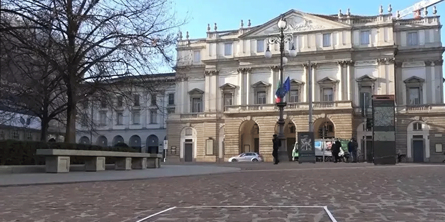 İtalya’da 'görünmez heykel' 15 bin euroya alıcı buldu