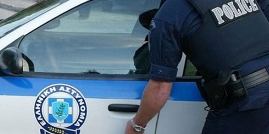 Güney Kıbrıs’ta Uyuşturucu Çetesi Üyeleri Yakalandı