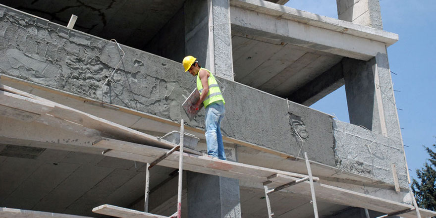 “Aşırı sıcaklarda çalışanlar risk altında”