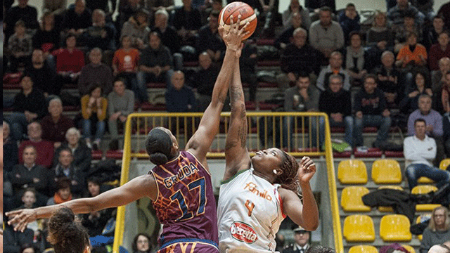 Lider YDÜ’ye İtalyanlar da direnemedi… Famila Schio: 65 – YDÜ: 72