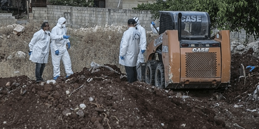 Afrin'de toplu mezardan çıkarılan ceset sayısı 61'e yükseldi
