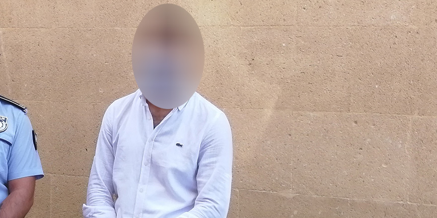 Taciz iddiasında zanlı: “Denizde yüzerken çarpıştık”