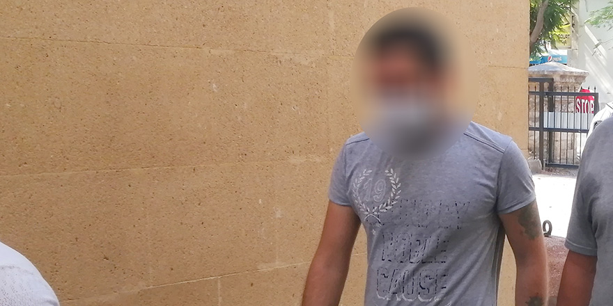 "Arkasından konuştuğu için yüzünden bıçakladı"