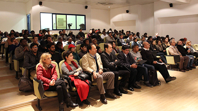 Birçok girişimcilik örneği LAÜ öğrencileri ile paylaşıldı