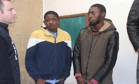 Yeniden cezaevine gitti