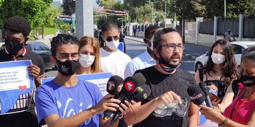 Yabancı uyruklu öğrenciler isyan etti!