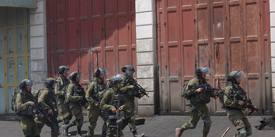 İsrail yüksek güvenlik hapishanesinden 6 Filistinli tünel kazarak kaçtı