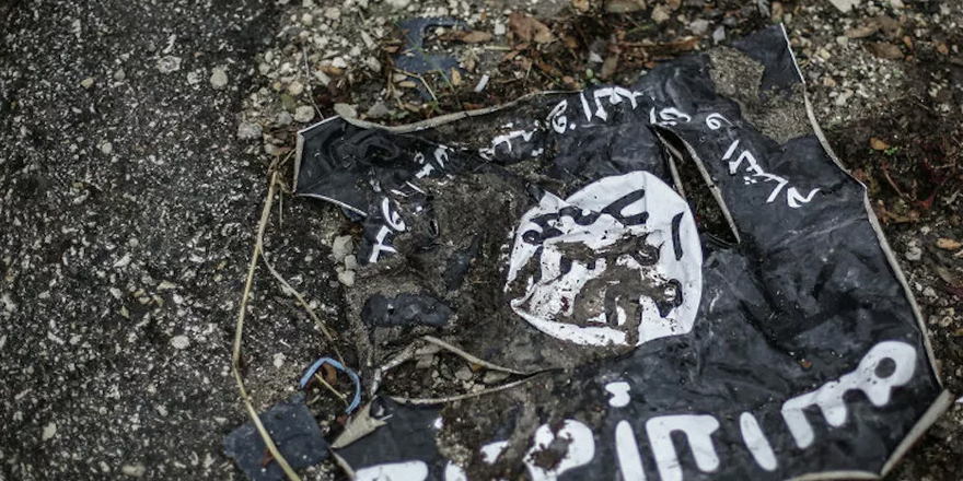 İki Türk askerinin yakılması için fetva verdiği iddia edilen IŞİD'li, tutuksuz yargılanıyor