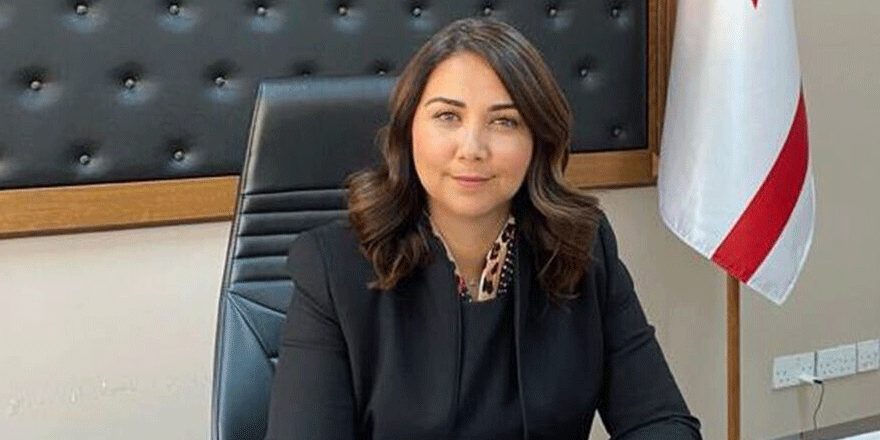 Hükümetin istifası ülkenin önünü açtı!