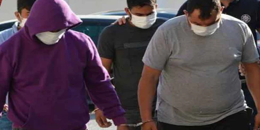 Konuşmak istediğini söyledi, arkadaşıyla birlikte darp etti