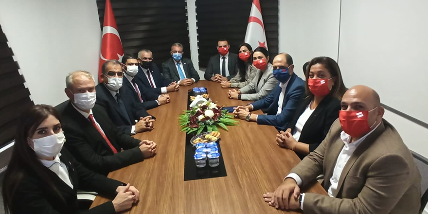 ‘Erken seçim hükümeti mutabakatı’