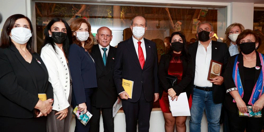 Cumhurbaşkanı Tatar, “Çocuk eliyle yaşam ve yuva” sergisinin açılışını yaptı