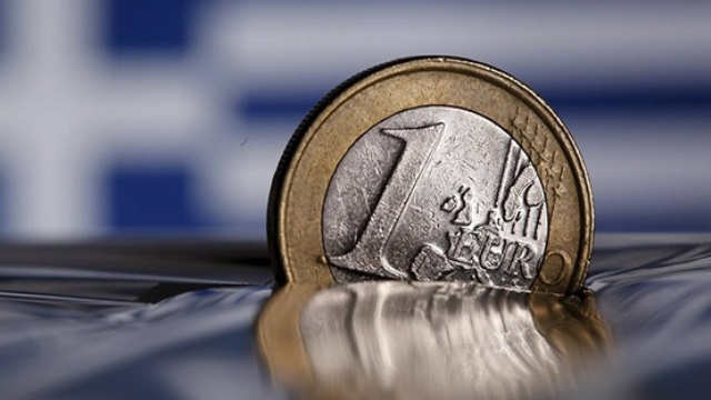 Kıbrıslı Rumlar borçlarını ödemiyor