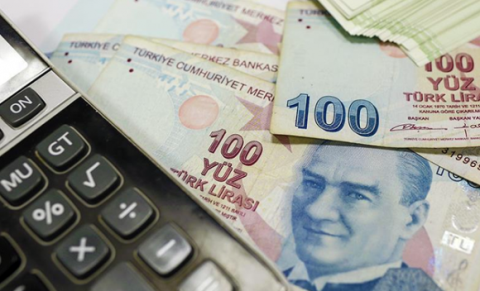 Asgari ücret 5 ayda yüzde 10 geriledi