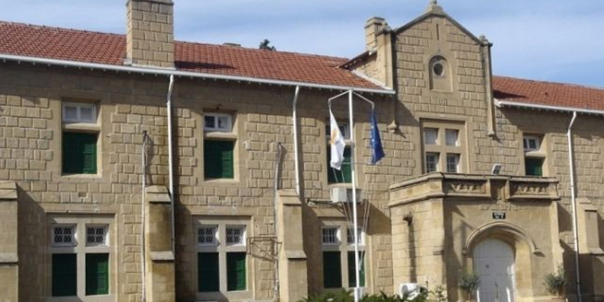 Kıbrıslı Türk’e Rum Yüksek Mahkeme'sinden ret!