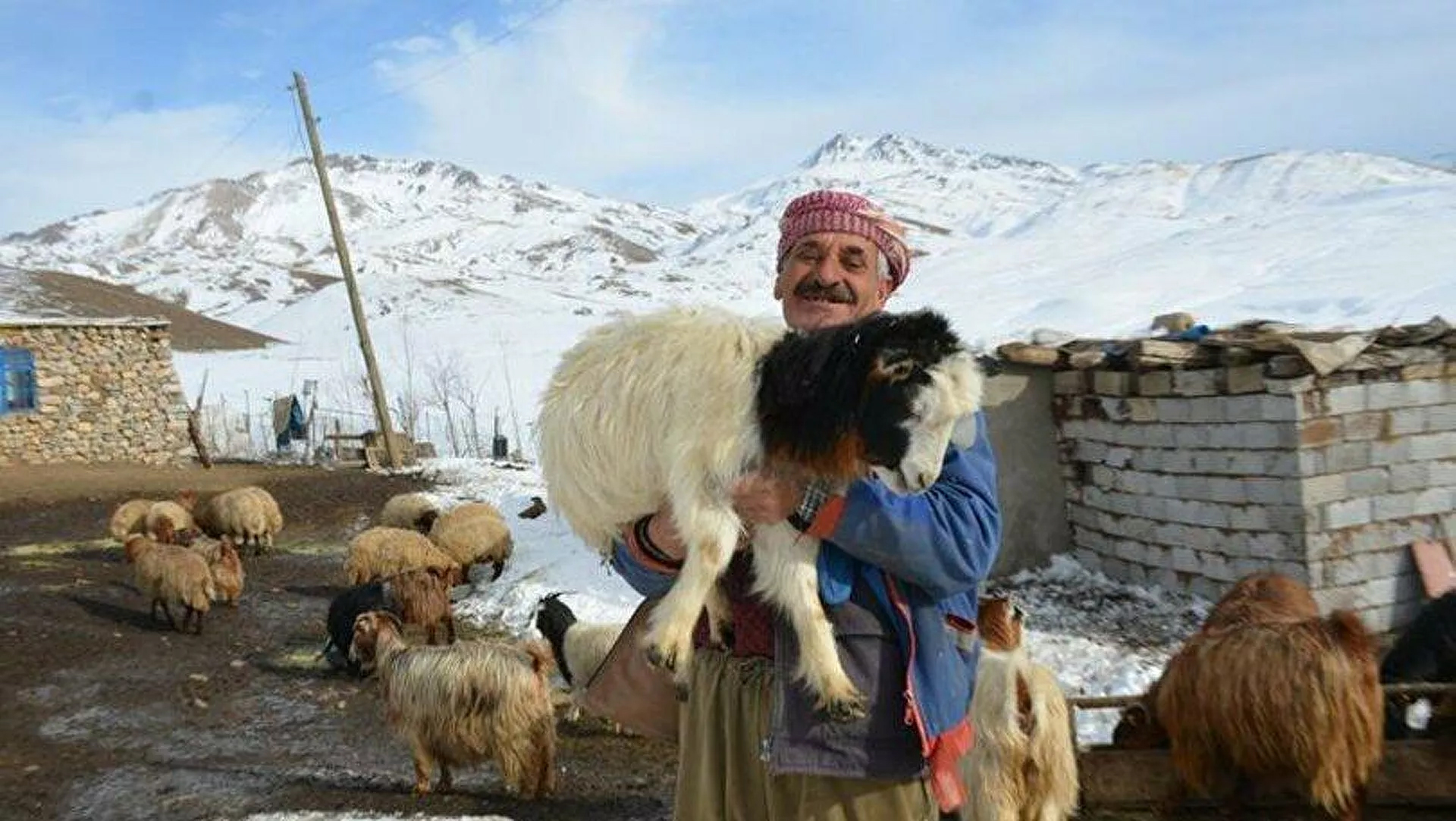 Tek başına 4 yıldır eksi 30 derecede yaşıyor