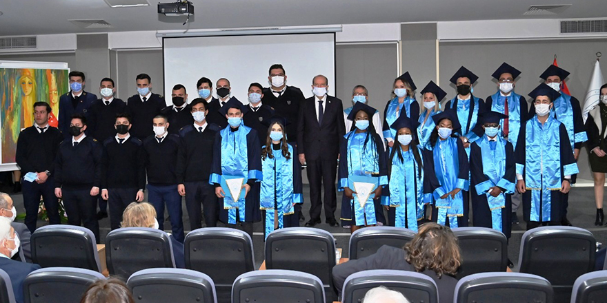 Girne Üniversitesi’nde mezuniyet coşkusu!