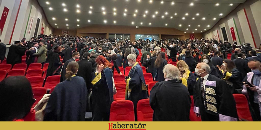 Yakın Doğu Üniversitesi’nde mezuniyet coşkusu devam ediyor!