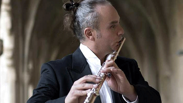 Kıbrıslı Türk Burak Beşir, GMA ödülü aldı