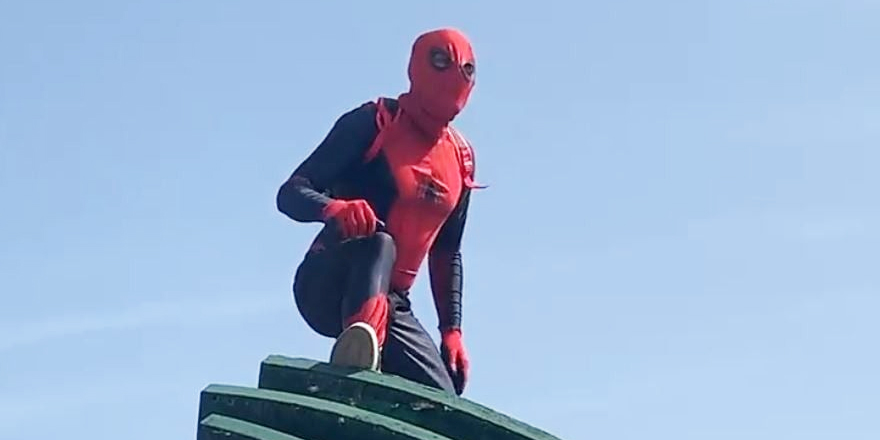 Örümcek Adam eylemdeydi!