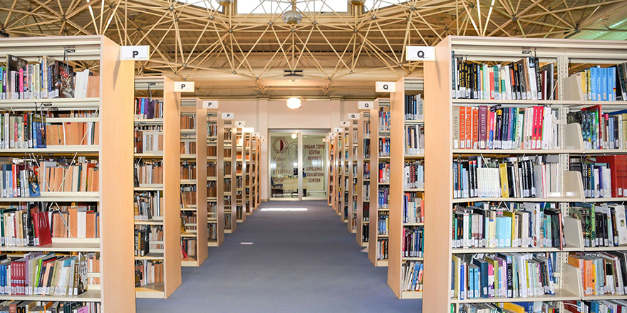 Yakın Doğu Oluşum Kütüphaneleri, Lefkoşa, Girne ve Yeniboğaziçi’nde yıl boyunca halka hizmet veriyor!