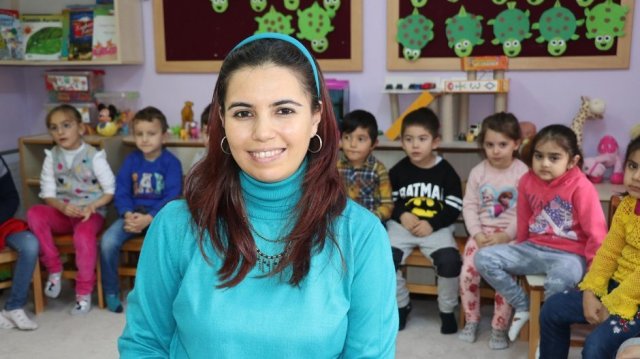 Milli Eğitim Bakanı Yılmaz'dan Nurten öğretmene tebrik