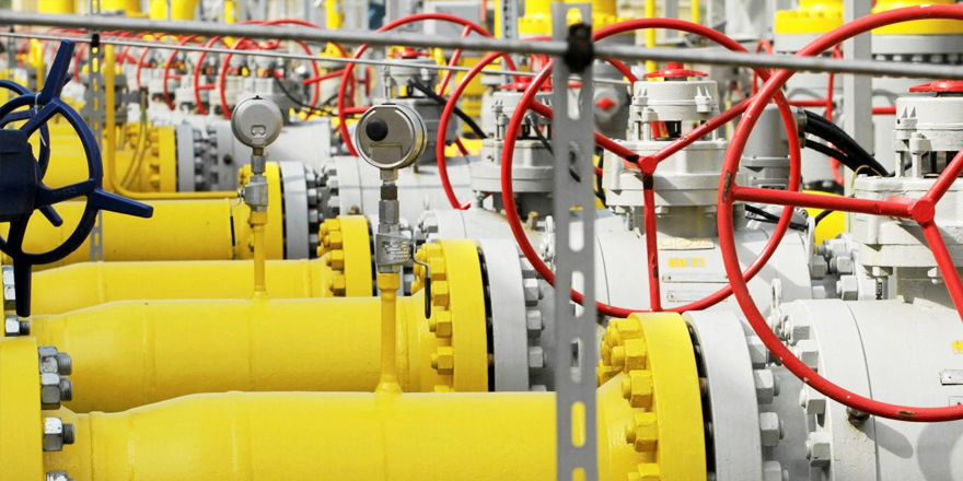 Gazprom Polonya ve Bulgaristan'a gaz sevkiyatını durdurdu