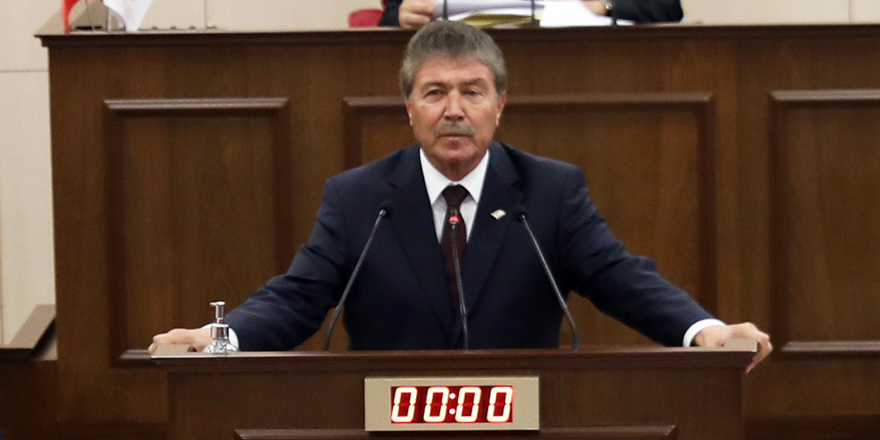 Üstel: “Ülke yangın yeri, ekonomi dibe vurdu, çarklar dönmüyor”