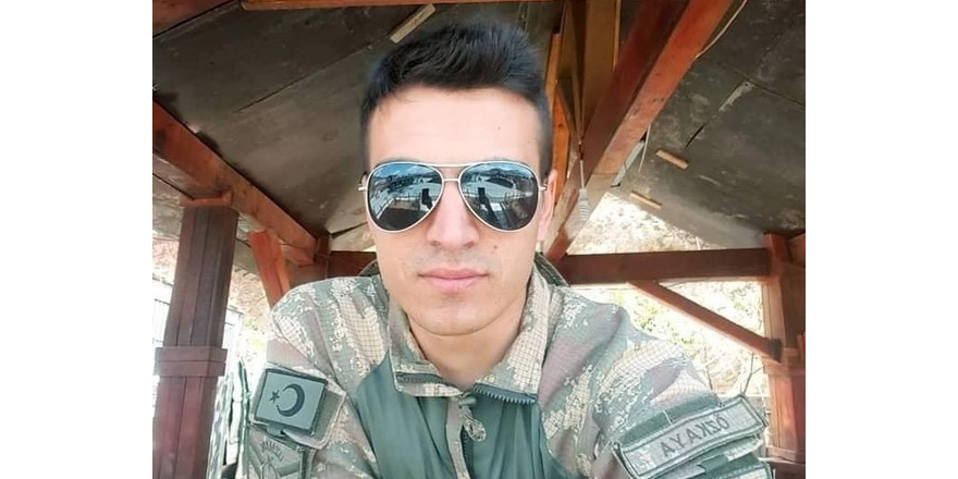 Şehidin acısına dayanamadılar!