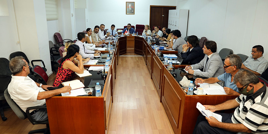 Belediyeler Yasası’nda değişiklik öngören tasarının madde madde görüşülmesine devam edildi