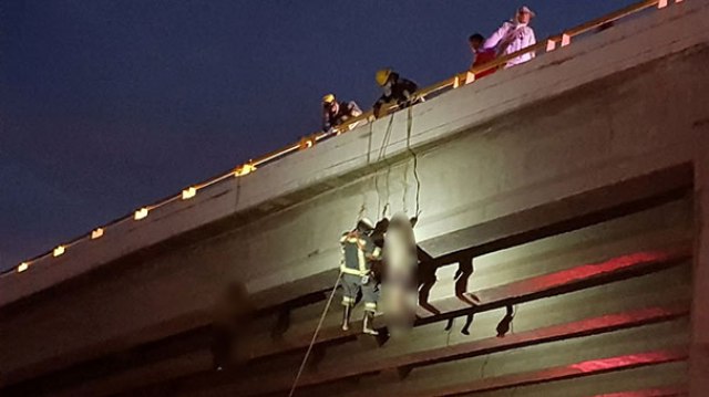 Meksika'da köprülerde asılı 6 ceset bulundu