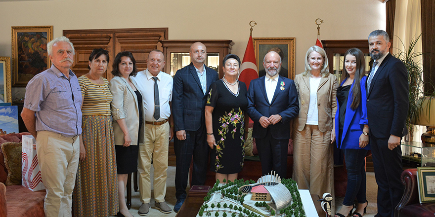 Suat Günsel, Tataristan Cumhuriyeti Devlet Nişanı ile taltif edildi