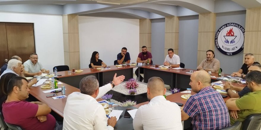 Sendikalardan tam gün grev!