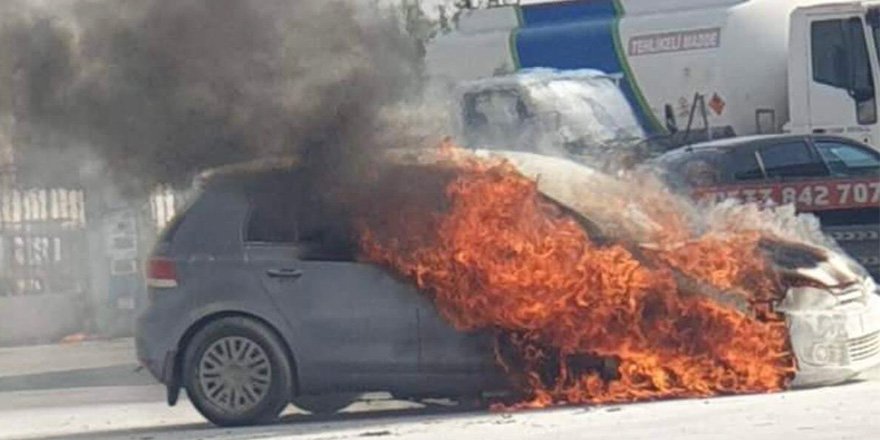 Seyir halindeki araç alev aldı!