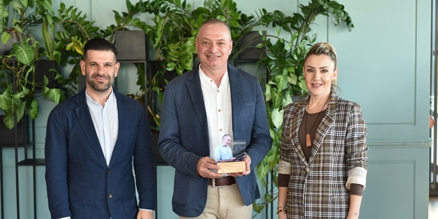 Mutluyakalı, Genel Yayın Yönetmenliği’ne veda etti