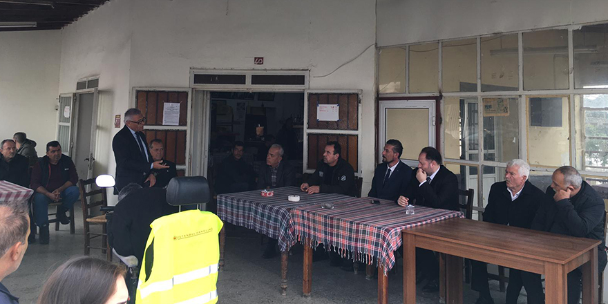 Özer Mesarya halkıyla bir araya geldi