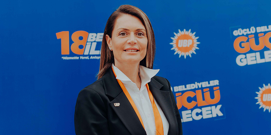 Ebru Törehan, UBP'den istifa etti