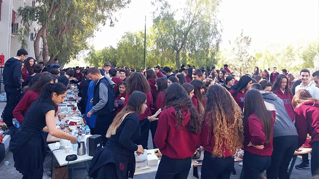 Yakın Doğu Koleji’nden anlamlı kermes…