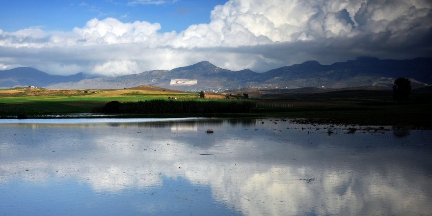 Hava hafta sonuna kadar parçalı bulutlu, yer yer yağmurlu olacak