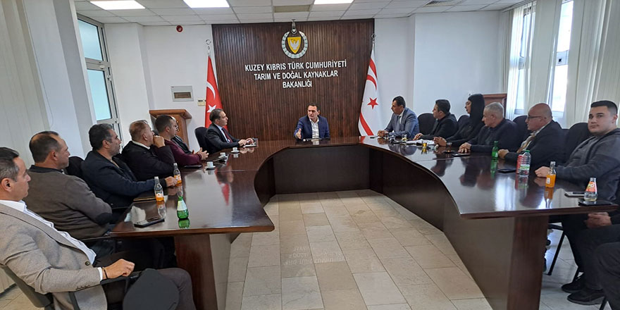 Oğuz, narenciye üreticileriyle görüştü