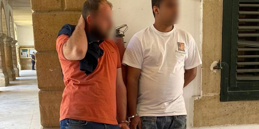 Yüzlerce kilo kaçak etle yakalandılar!