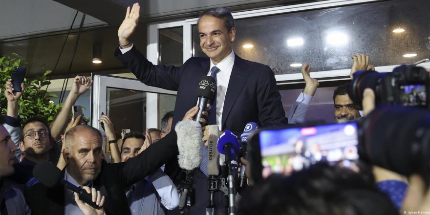 Yunanistan'da Mitsotakis'tan seçim zaferi