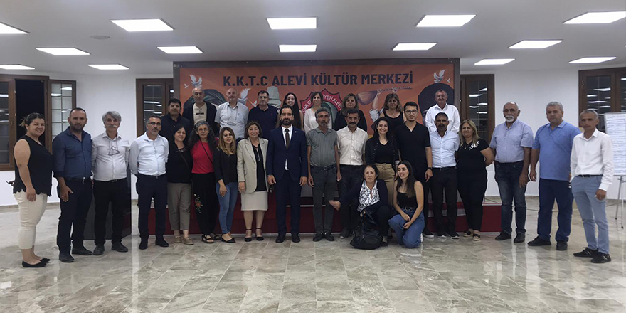 KKTC Alevi Kültür Merkezi Genel Başkanlığına yeniden Cengiz Demir getirildi