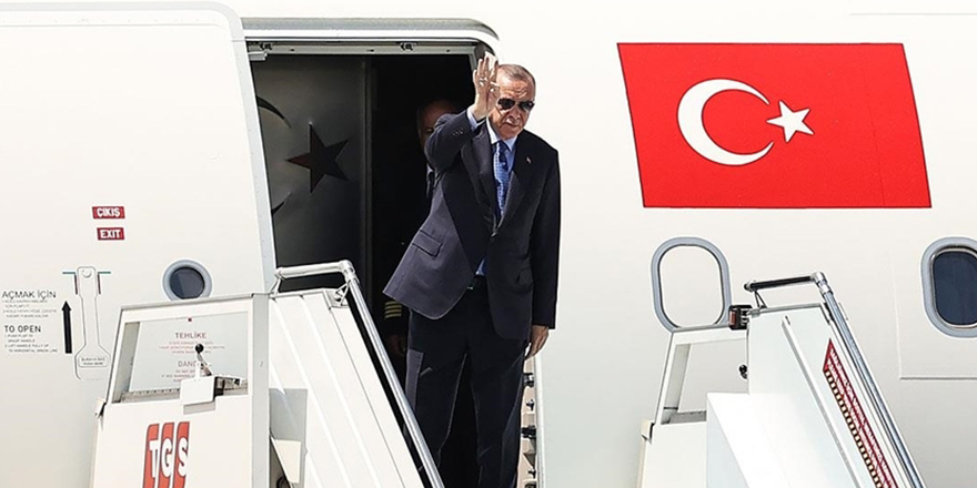 Erdoğan'ın uçağı Yeni Ercan Havalimanı'na iniş yapacak