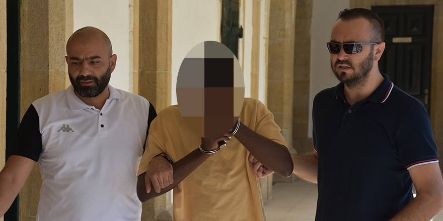 Yarım kilo uyuşturucu ile yakalandı